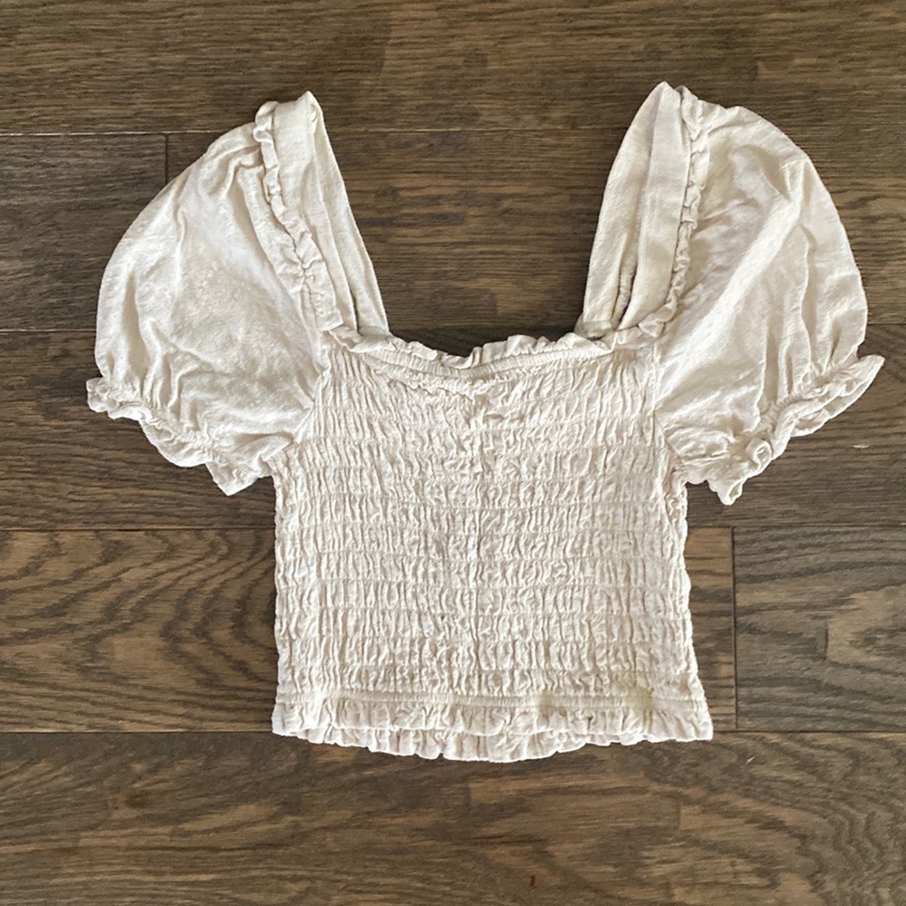 🖤3/$10 smocked crop top